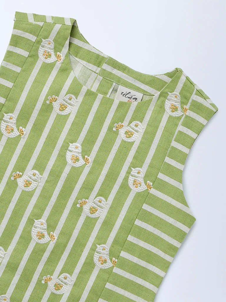 Utsa Kids Girls Green Embroidered Cotton-Blend Top - (8-14 yrs) - Image 3