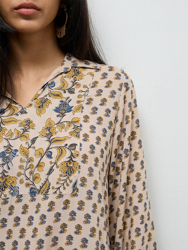 Utsa Light Beige Floral Printed Kurta - Image 3