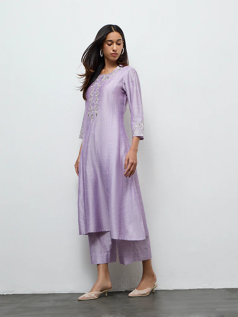 Utsa Lilac Floral Embroidered A-Line Kurta - Image 2