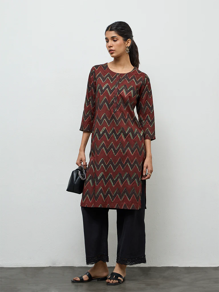 Utsa Maroon Chevron Printed Cotton Straight Kurta