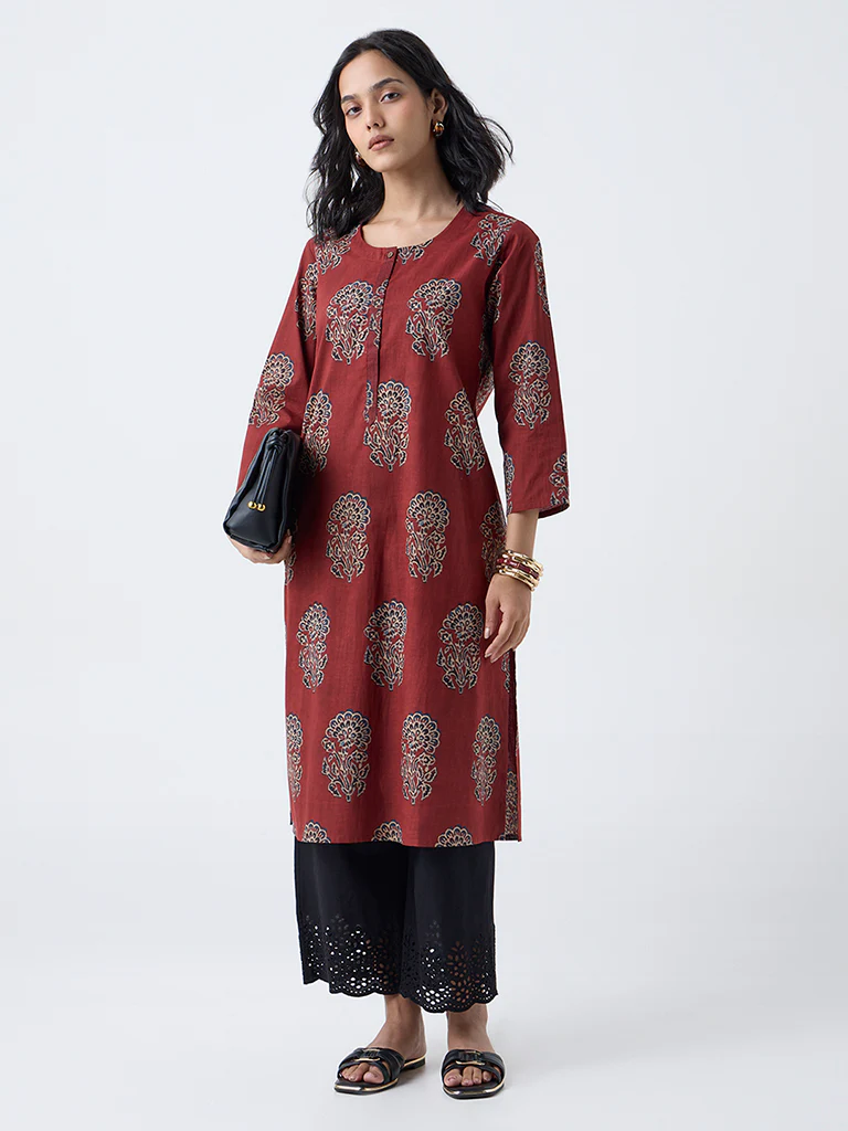 Utsa Maroon Floral Design Cotton Straight Kurta