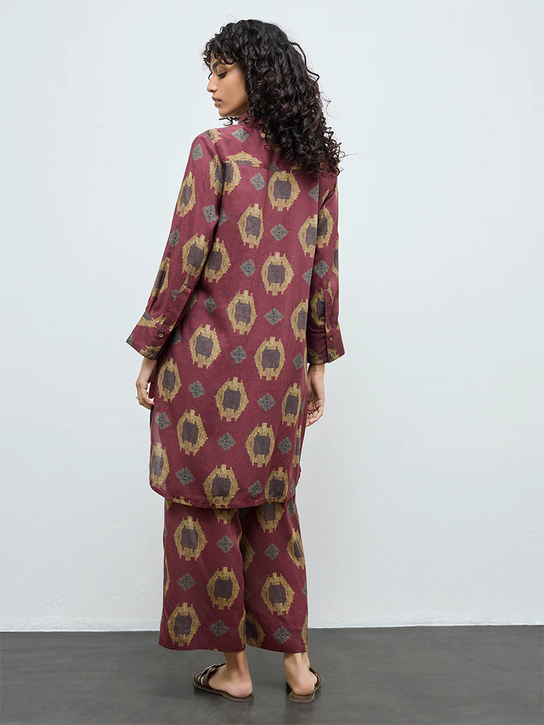 Utsa Maroon Printed A-Line Cotton Kurta - Image 4