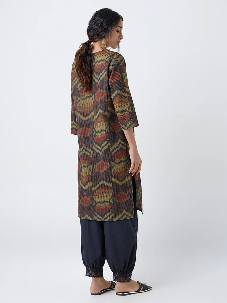 Utsa Multicolour Ikat Pattern Cotton-Blend Straight Kurta - Image 2