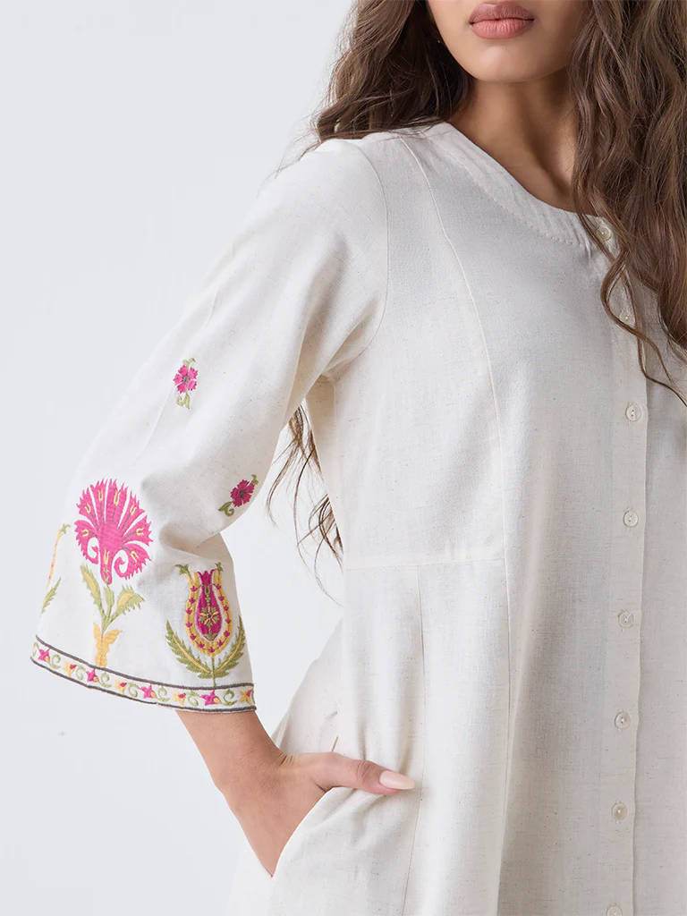 Utsa Off-White Embroidered Cotton-Blend A-Line Kurta - Image 3