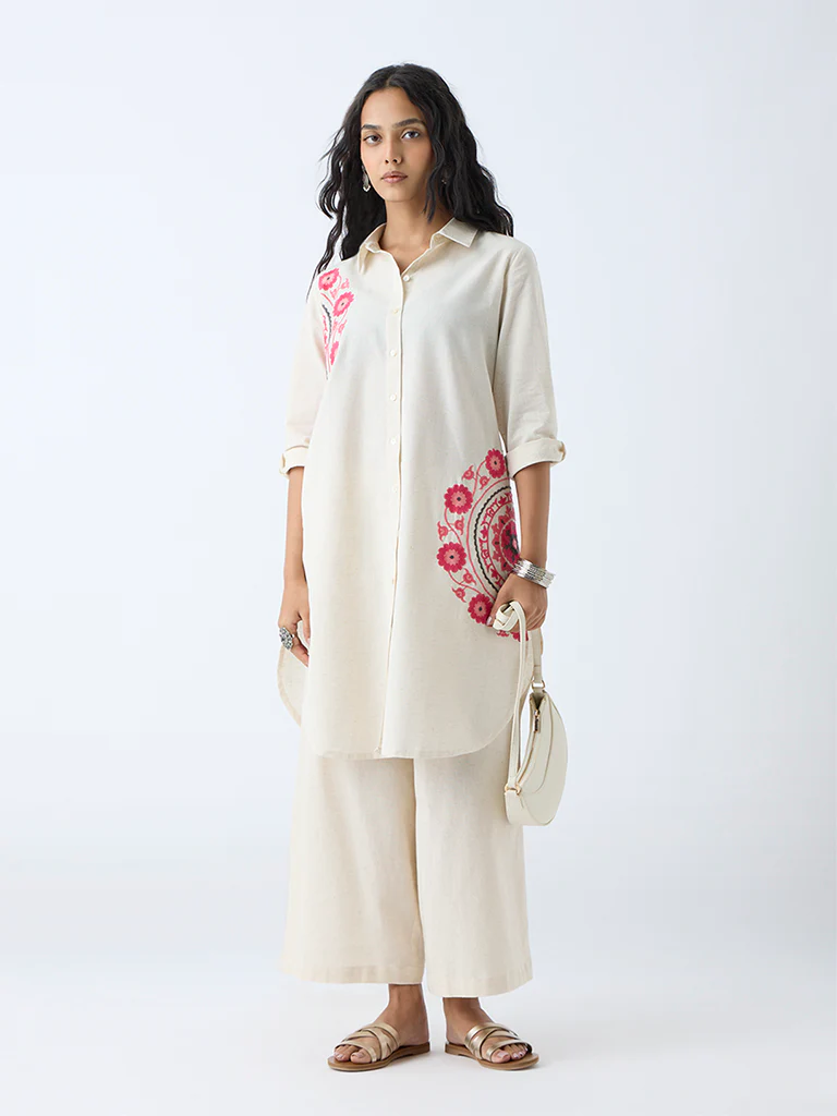 Utsa Off-White Embroidered Straight Cotton-Blend Kurta