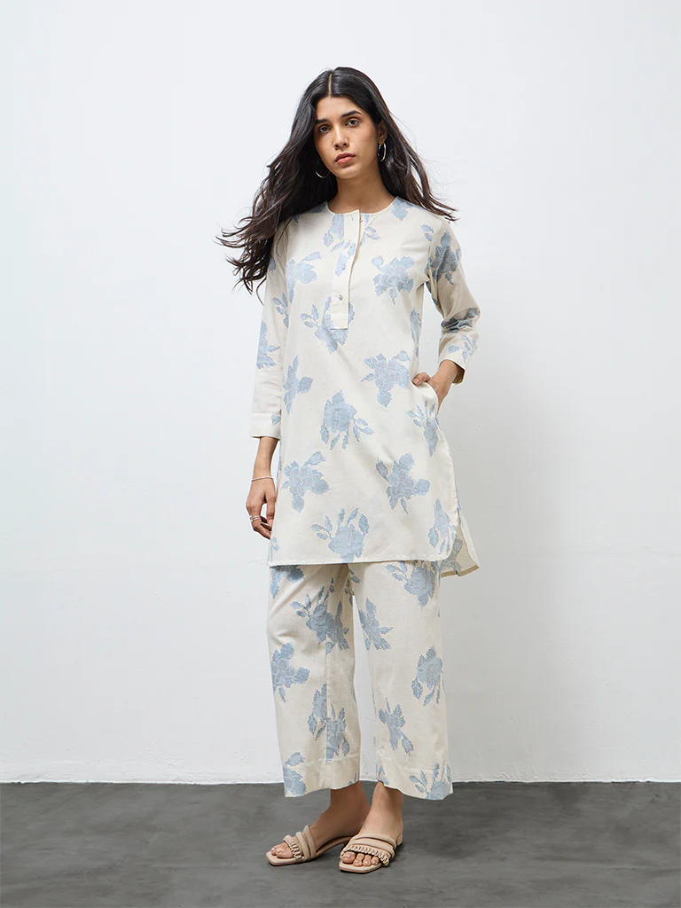 Utsa Off-White Floral Cotton-Blend Pants - Image 2