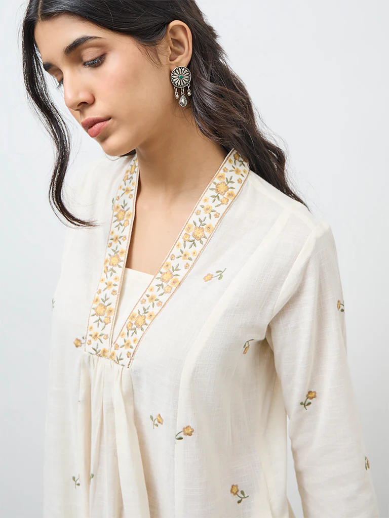 Utsa Off-White Floral Embroidered Cotton A-Line Kurta - Image 3