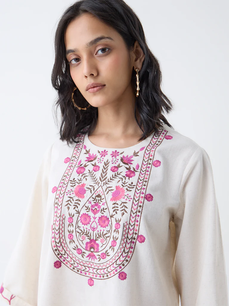 Utsa Off-White Floral Embroidered Cotton-Blend Tunic - Image 3