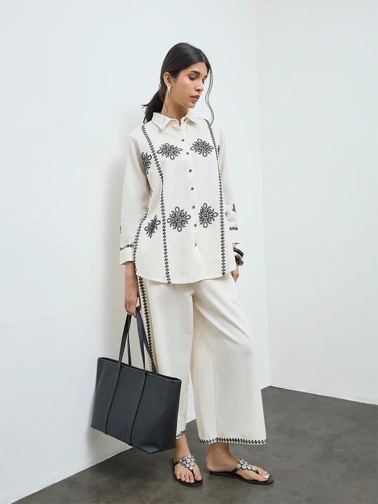 Utsa Off-White Floral Embroidered Cotton-Blend Tunic - Image 2