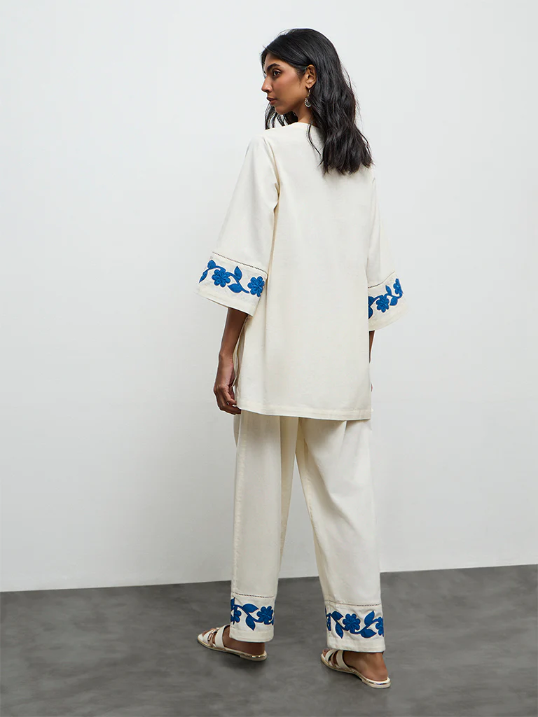 Utsa Off-White Floral Embroidered Cotton-Blend Tunic - Image 4