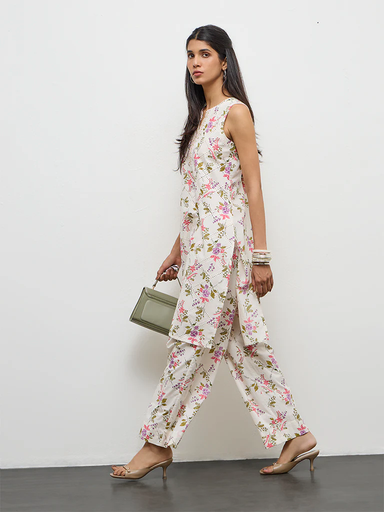 Utsa Off-White Floral Pattern Cotton A-Line Kurta - Image 2