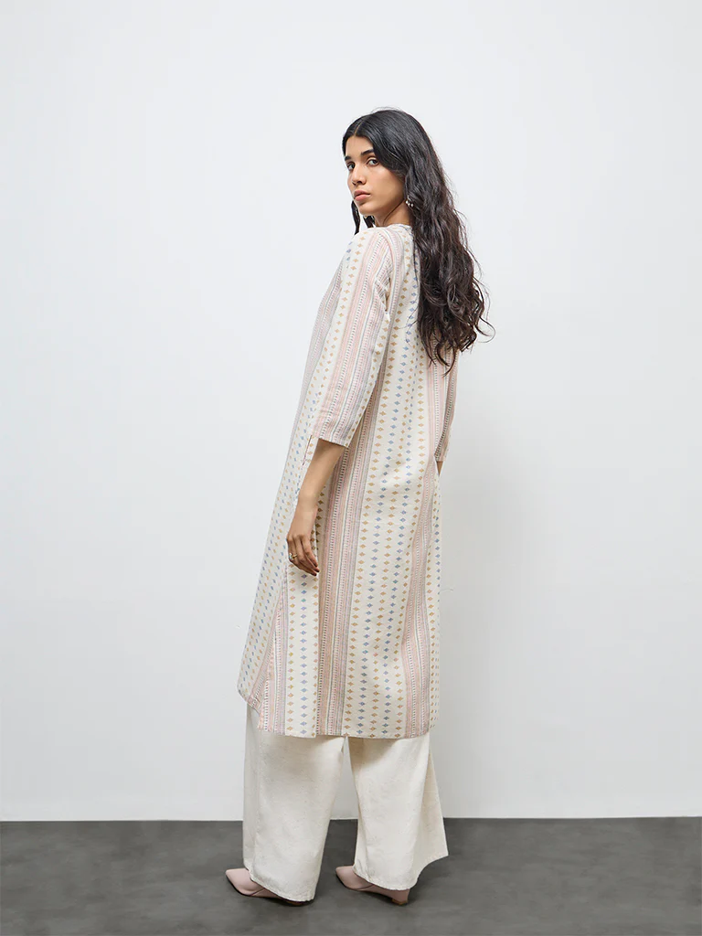 Utsa Off-White Floral Printed Cotton-Blend A-Line Kurta - Image 4