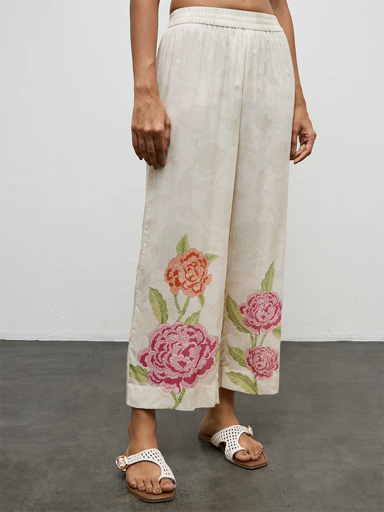 Utsa Off-White Floral Printed Pants