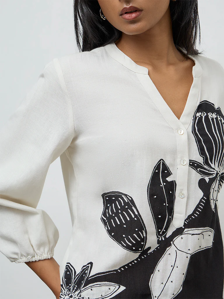 Utsa Off-White Floral Printed Tunic - Image 3