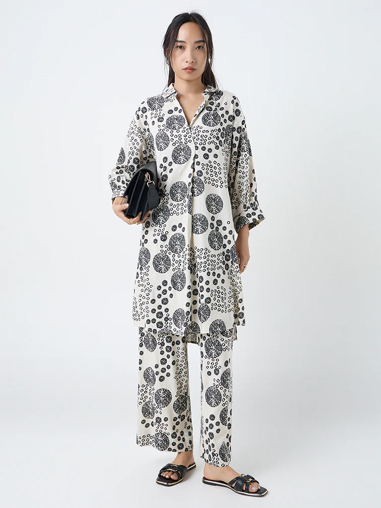 Utsa Off-White Shibori Printed Pants - Image 2