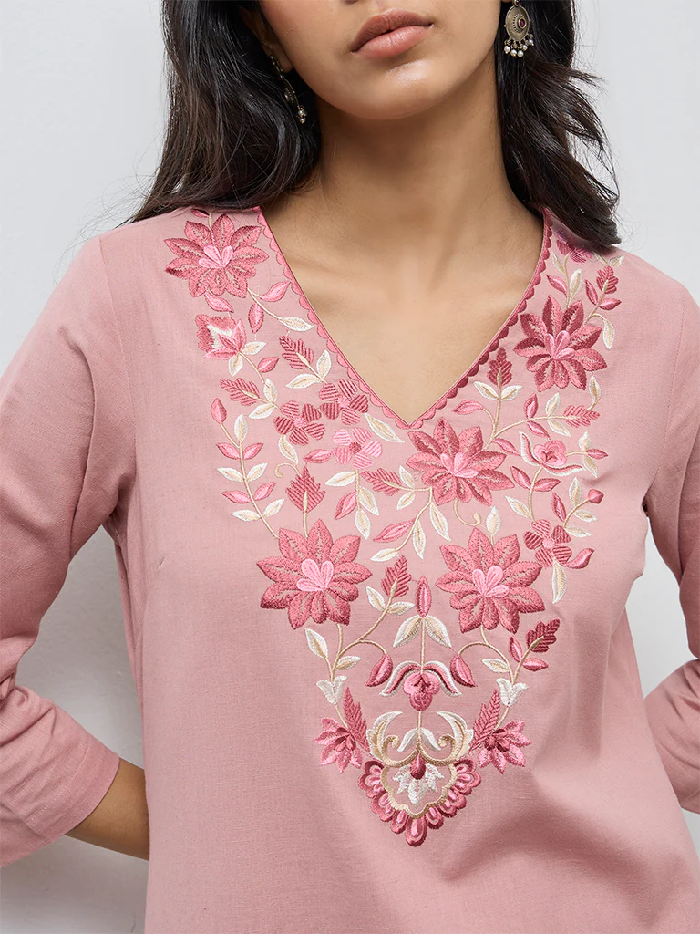 Utsa Pink Floral Embroidered Cotton-Blend A-Line Kurta - Image 3