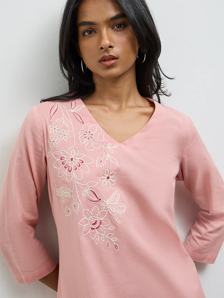 Utsa Pink Floral Embroidered Cotton-Blend A-Line Kurta - Image 3