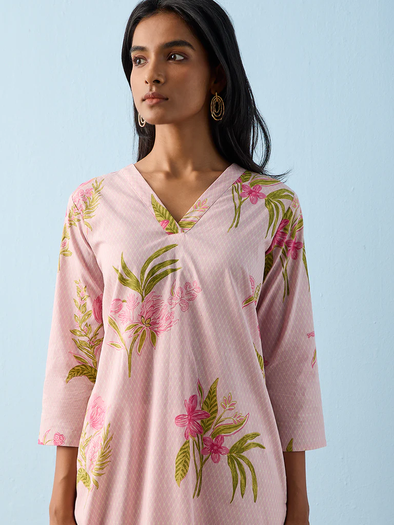 Utsa Pink Floral Pattern Cotton Straight Kurta - Image 3