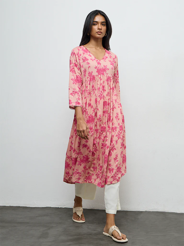 Utsa Pink Floral Printed A-Line Kurta