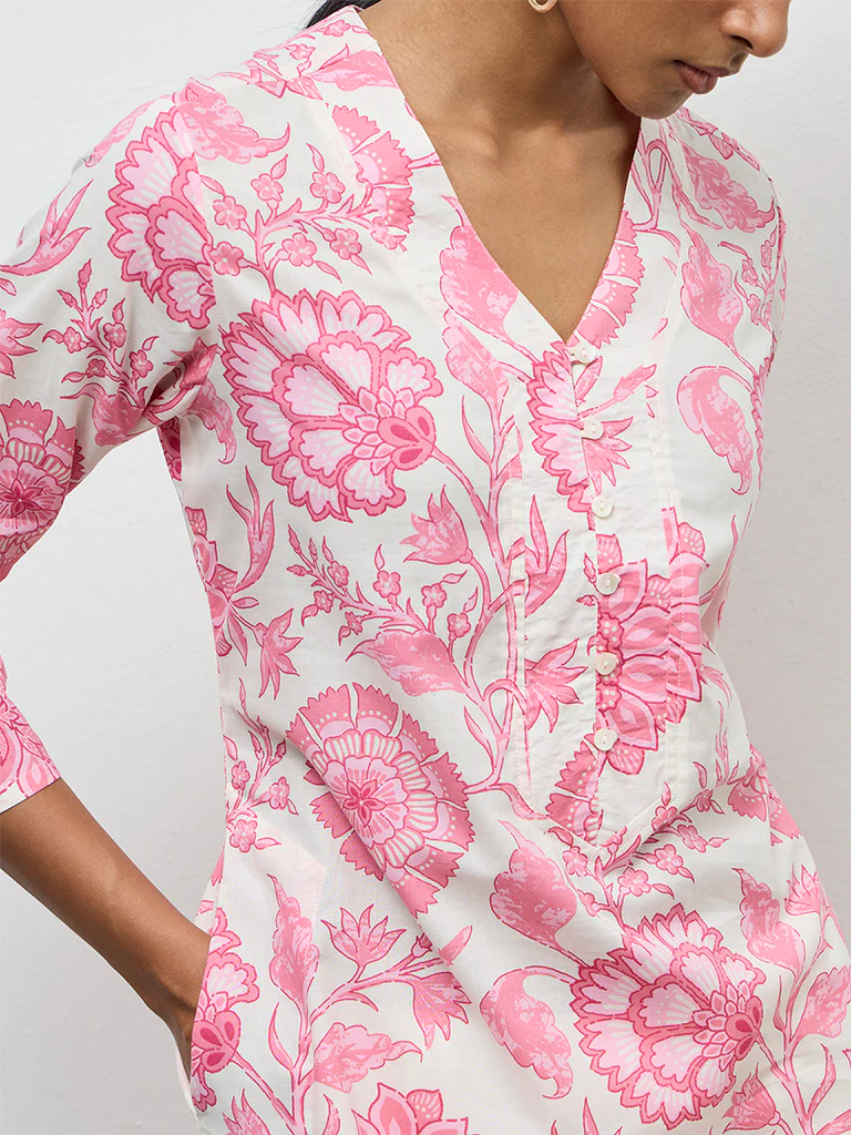 Utsa Pink Floral Printed Cotton Straight Kurta - Image 3