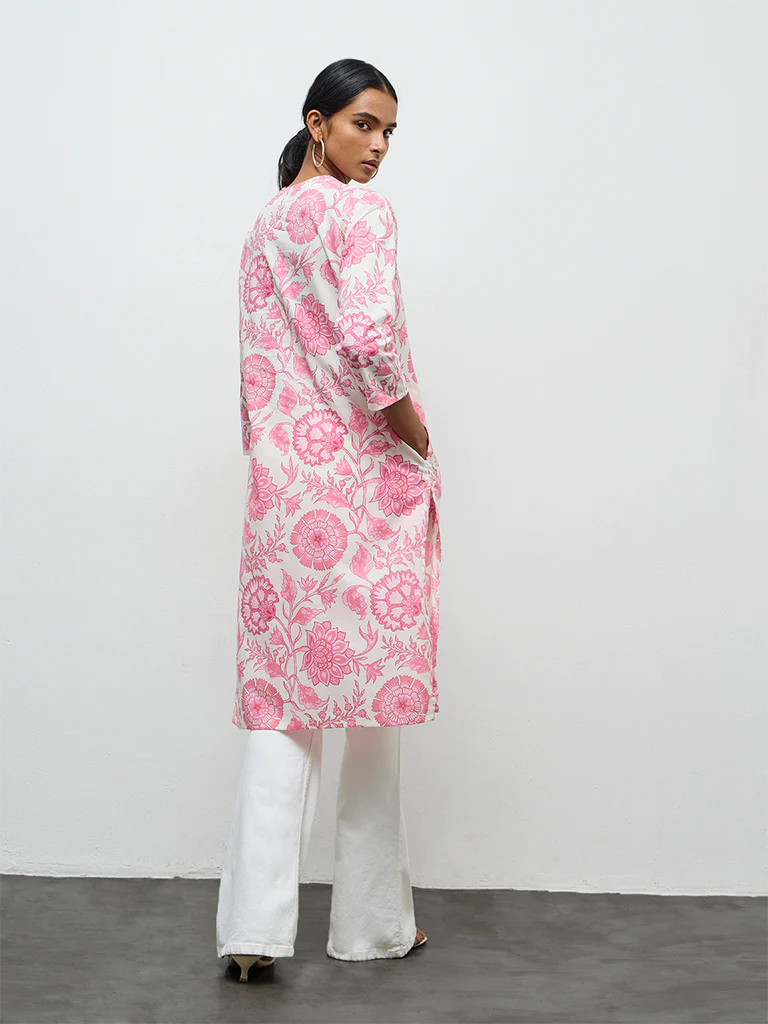 Utsa Pink Floral Printed Cotton Straight Kurta - Image 4
