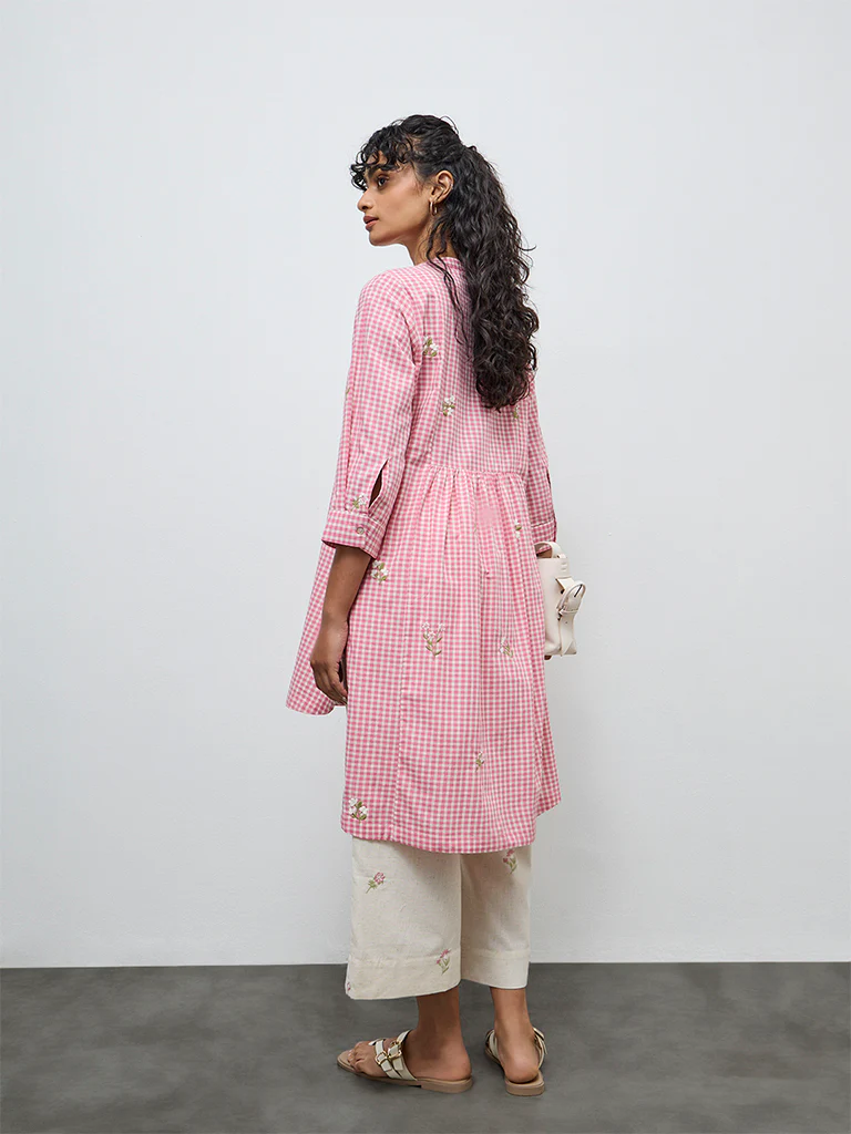 Utsa Pink Gingham Check High-Low Cotton Kurta - Image 4