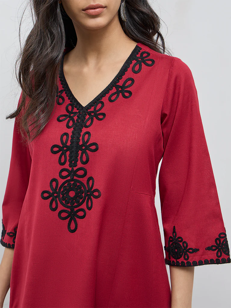 Utsa Red Embroidered Cotton-Blend A-Line Kurta - Image 3
