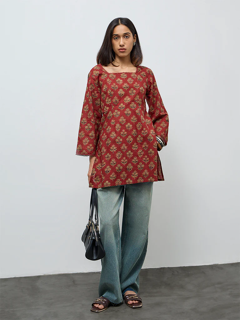Utsa Red Floral Boota Design Cotton Tunic - Image 2