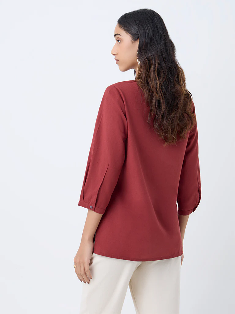 Utsa Red Floral Embroidered Cotton-Blend Top - Image 4
