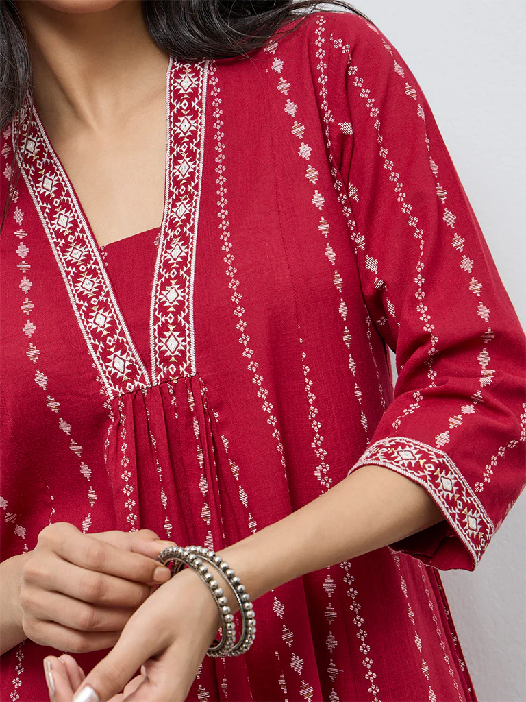 Utsa Red Printed A-Line Cotton Kurta - Image 3