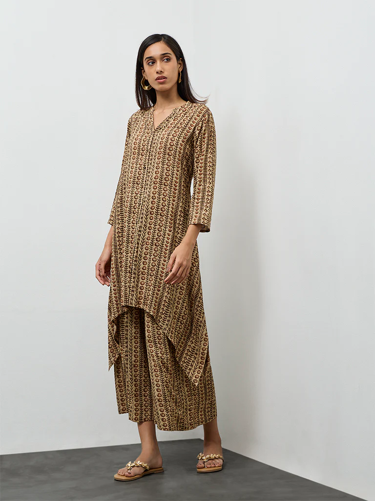 Utsa Taupe Printed A-Line Kurta - Image 2