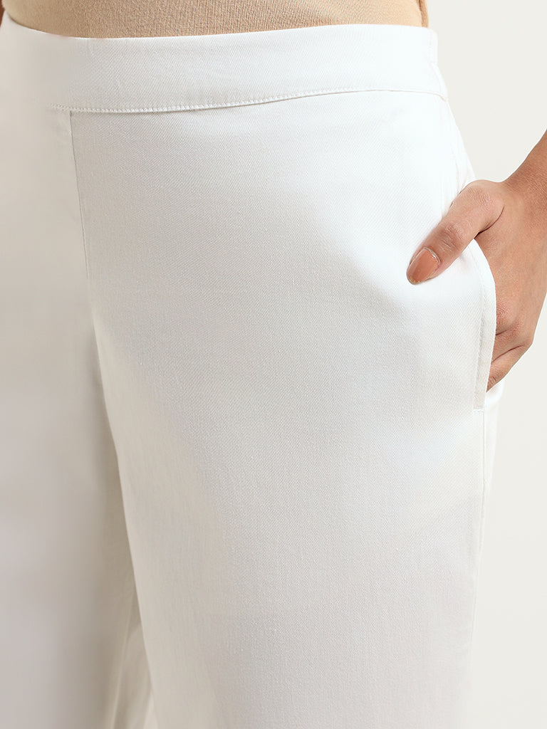 Utsa White Cotton-Blend Straight-Leg Pants - Image 4