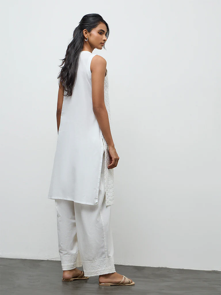 Utsa White Floral Embroidered Cotton Straight Kurta - Image 4