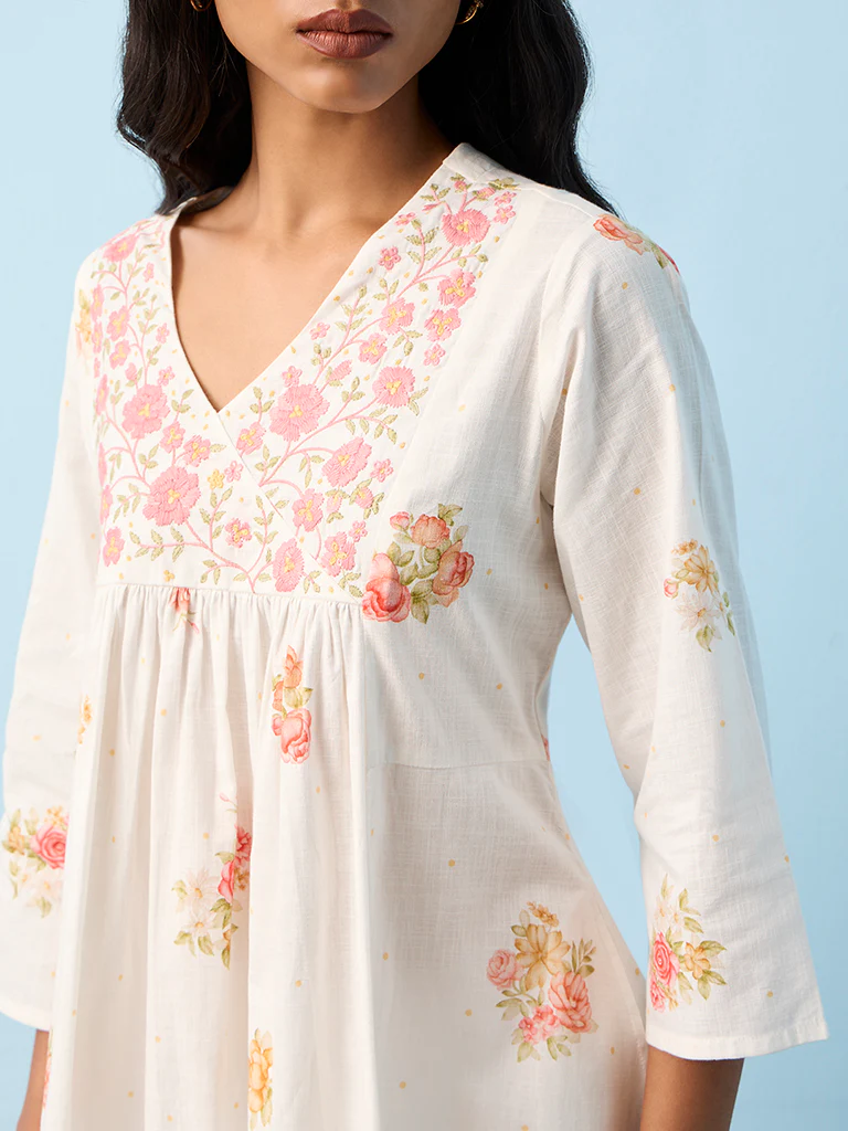 Utsa White Foliage Pattern Anarkali Cotton Kurta - Image 3