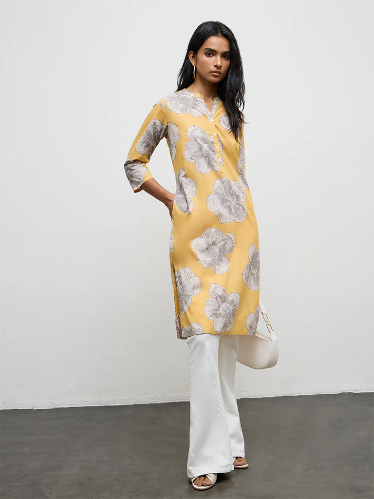 Utsa Yellow Floral Pattern Cotton Straight Kurta - Image 2