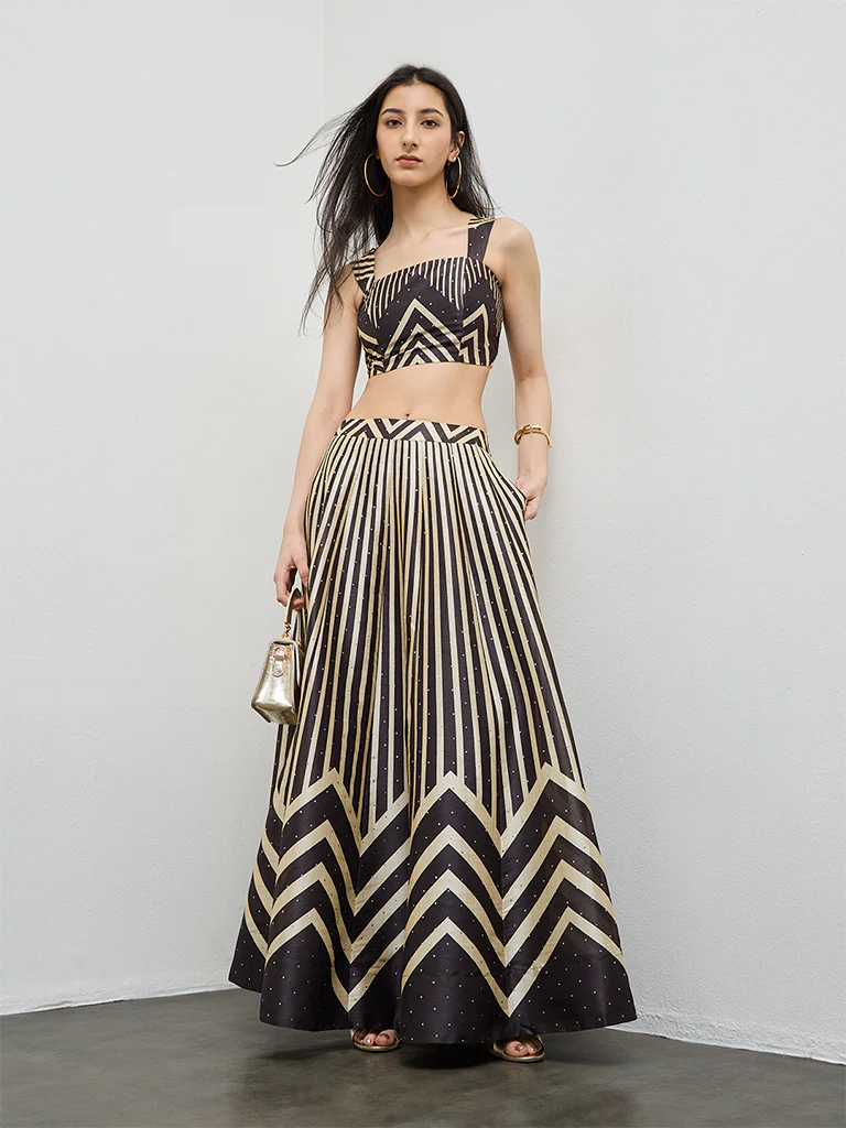 Vark Black Chevron Printed Top - Image 2