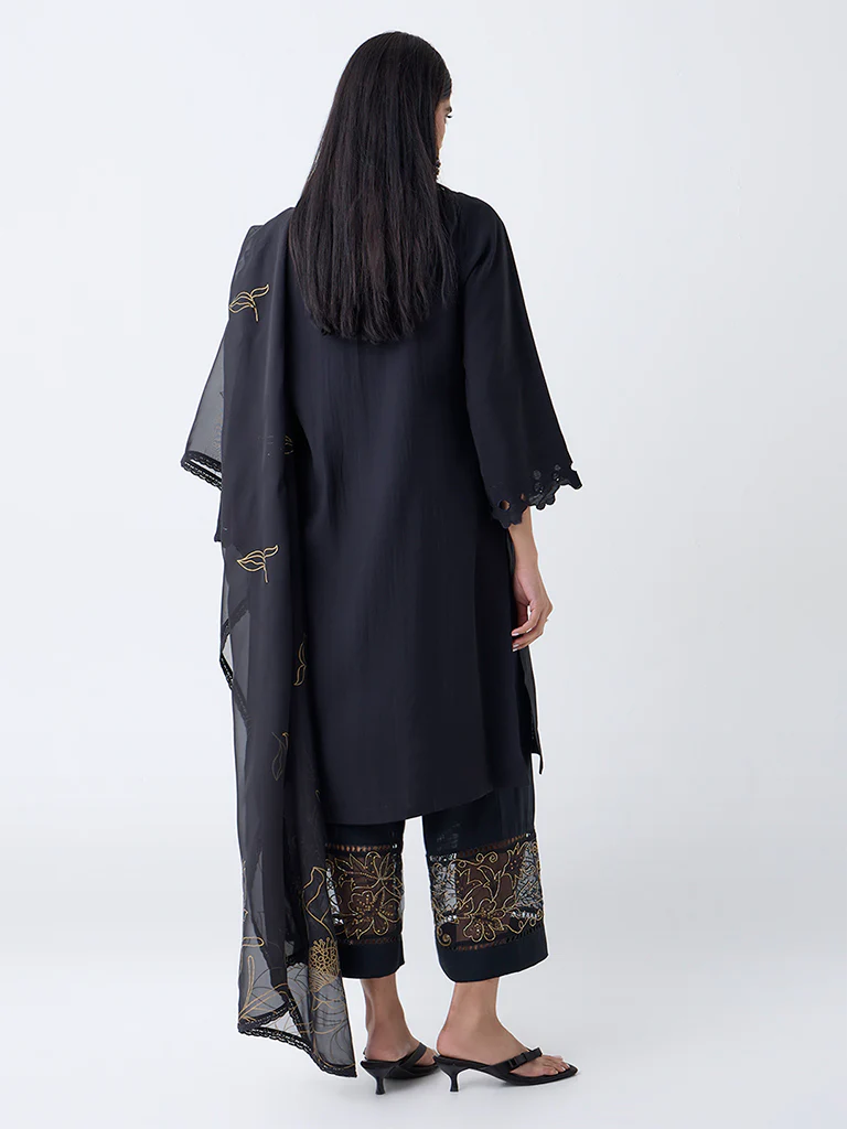Vark Black Floral Detailed A-Line Ethnic Set - Image 4