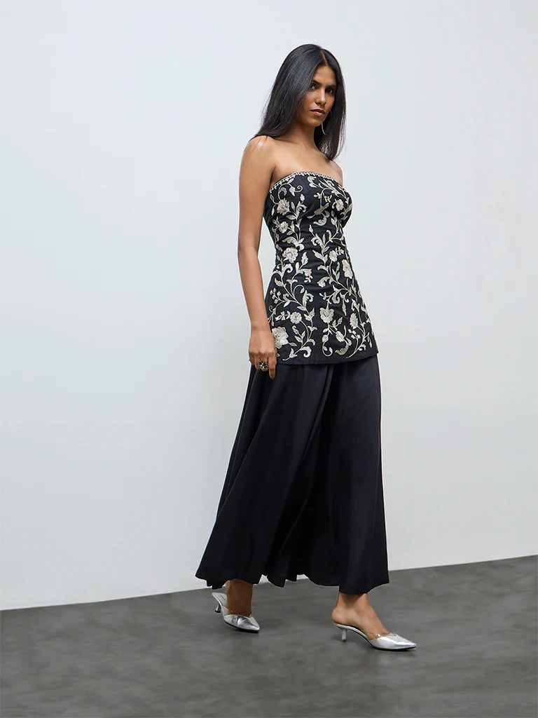 Vark Black Floral Embroidered Tube Top - Image 2