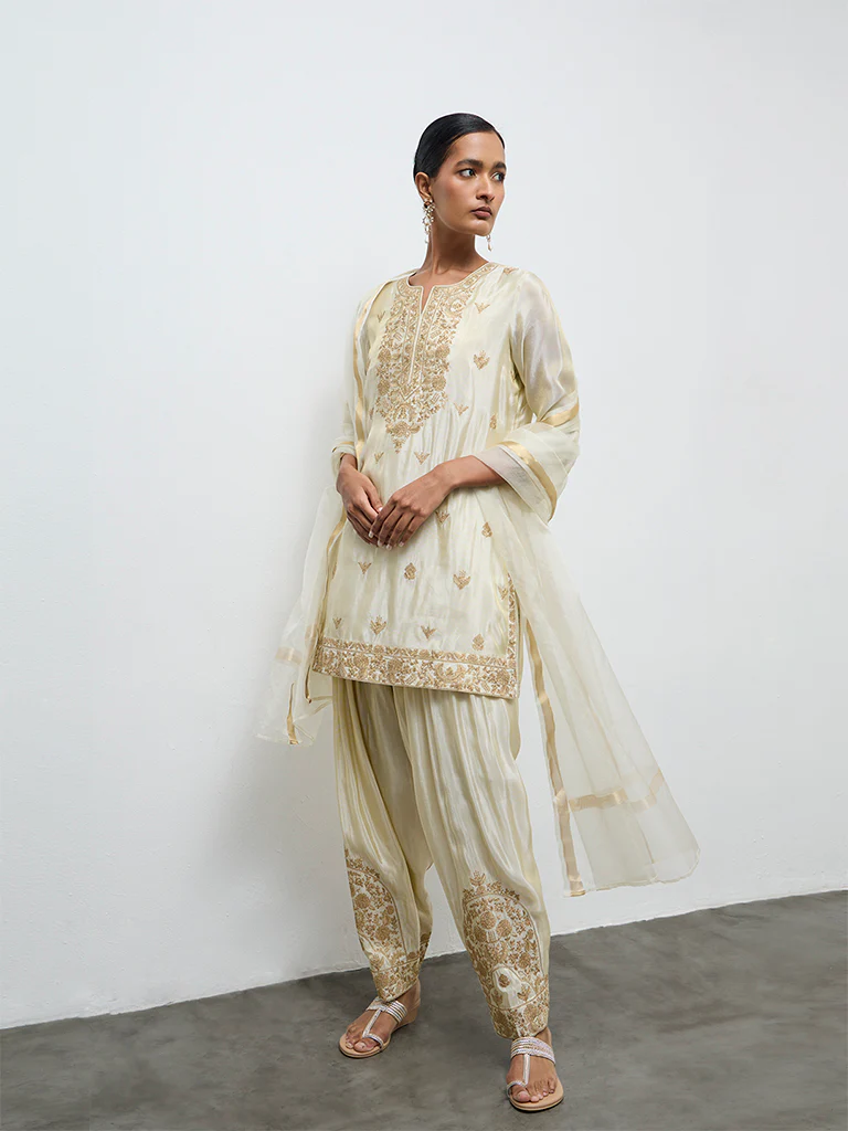 Vark Light Gold Embellished A-Line Ethnic Set - Image 2