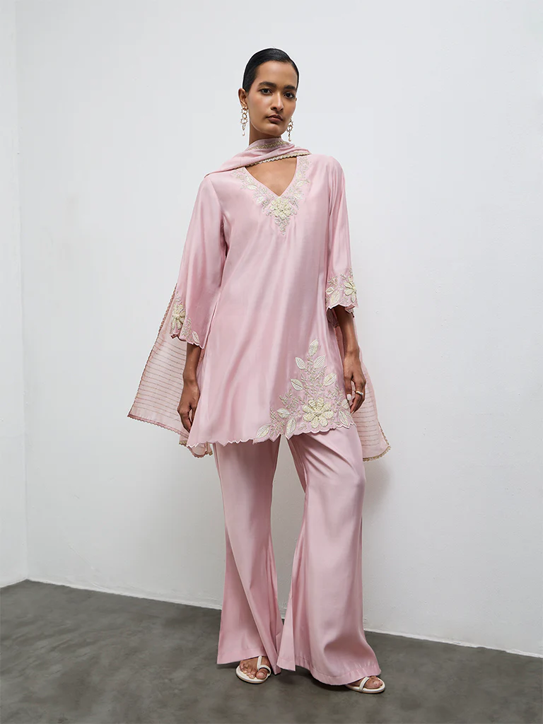 Vark Light Pink Embellished A-Line Ethnic Set - Image 2