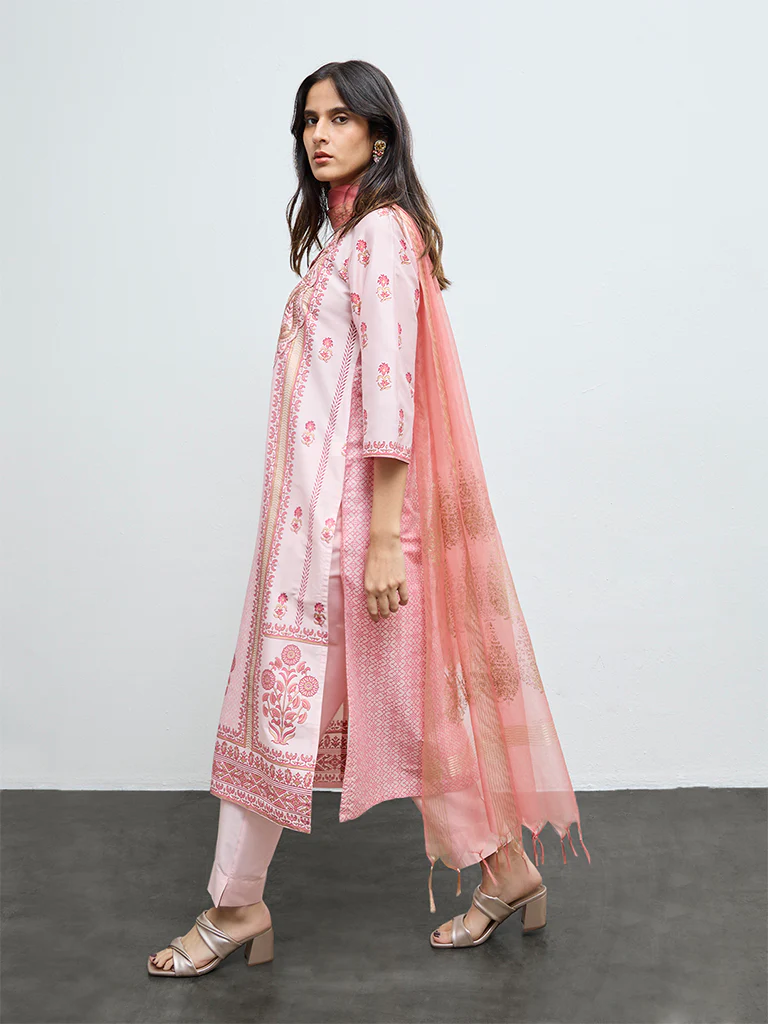 Vark Light Pink Floral Straight Ethnic Set - Image 2