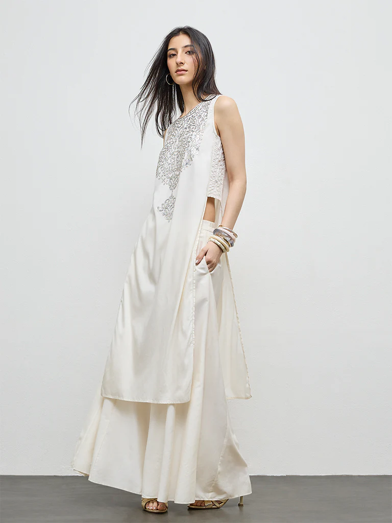 Vark Off-White Embroidered A-Line Ethnic Set - Image 2
