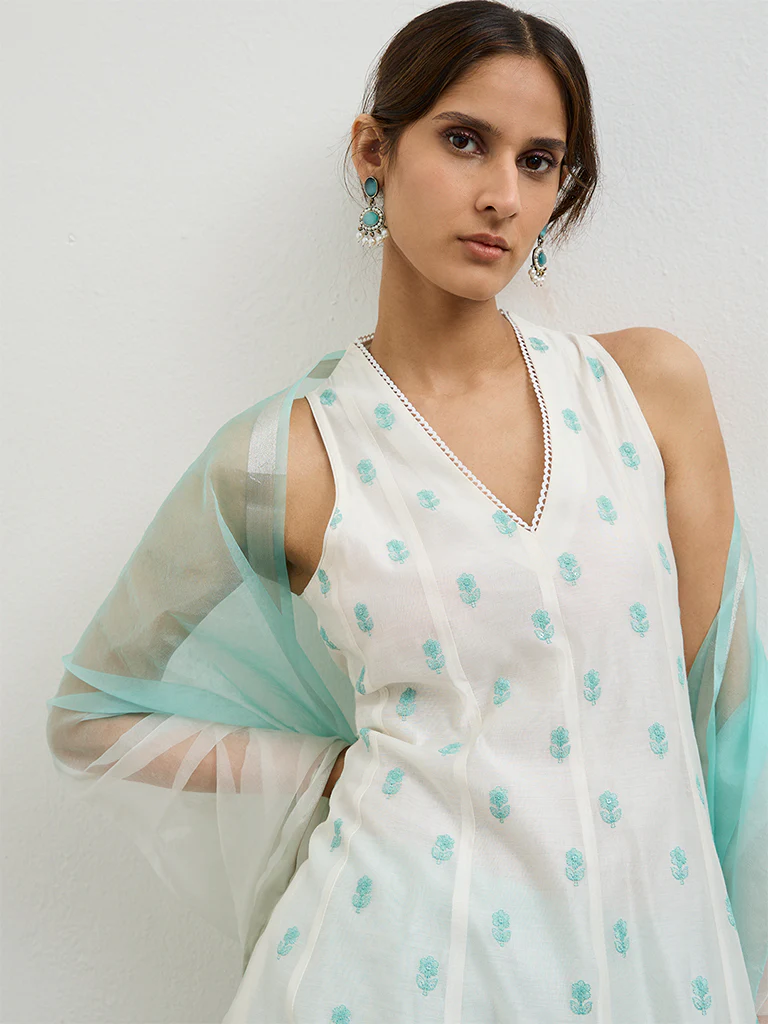 Vark Off-White Embroidered A-Line Ethnic Set - Image 3