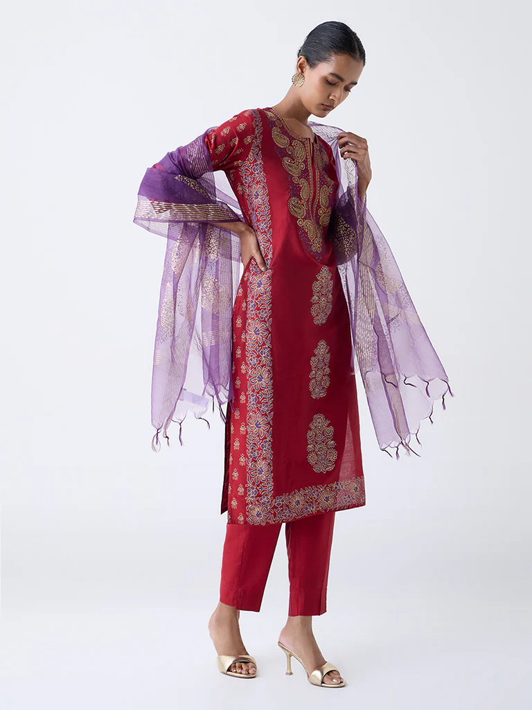 Vark Red Floral Embroidered Straight Ethnic Set - Image 2