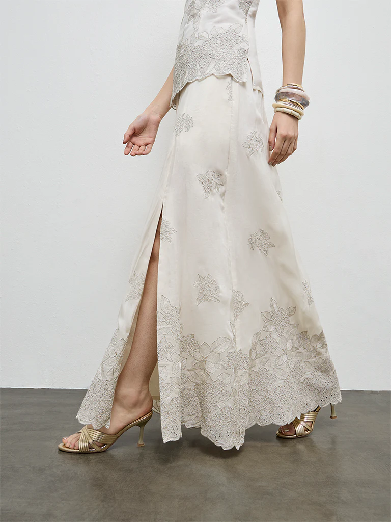 Vark White Floral Embroidered Skirt