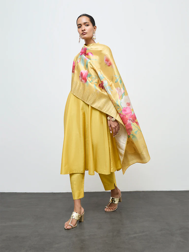 Vark Yellow Anarkali Ethnic Set - Image 2