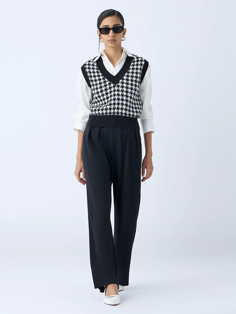 Wardrobe Black Houndstooth Design Sweater - Image 2