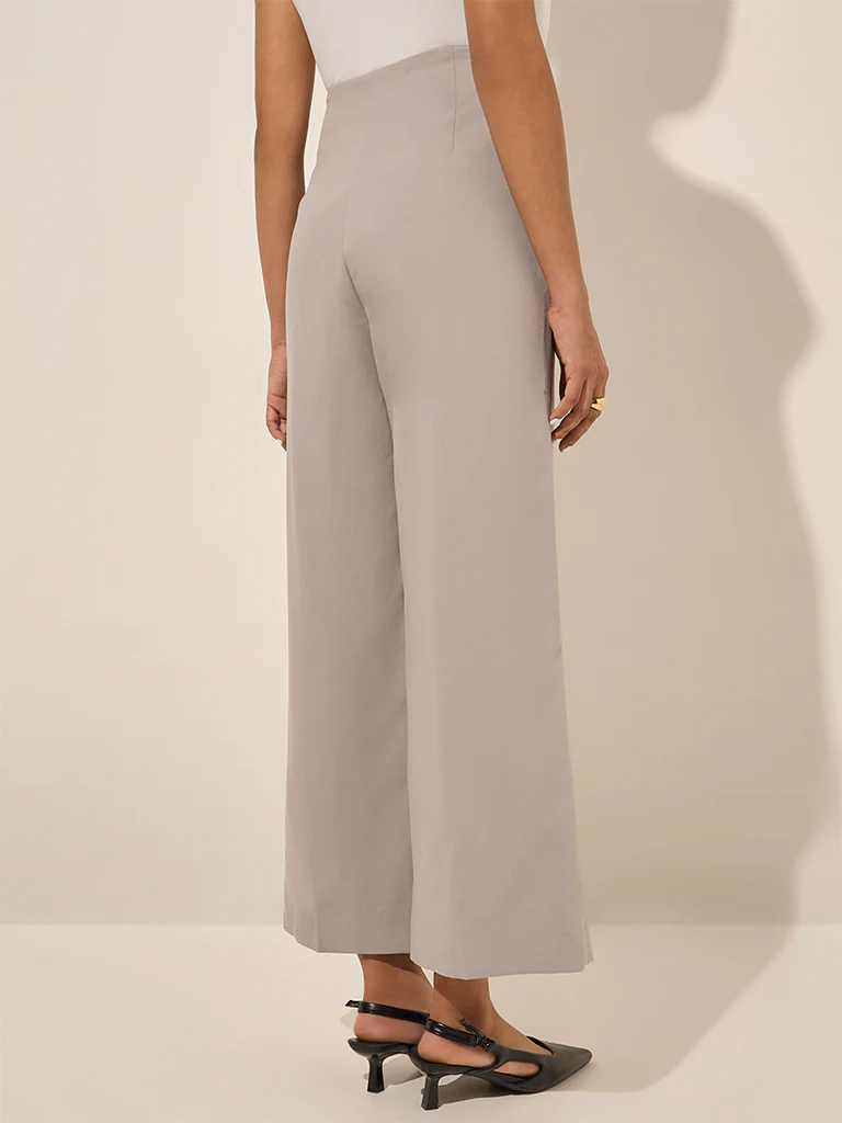 Wardrobe Grey High-Rise Flared Trousers - Image 4