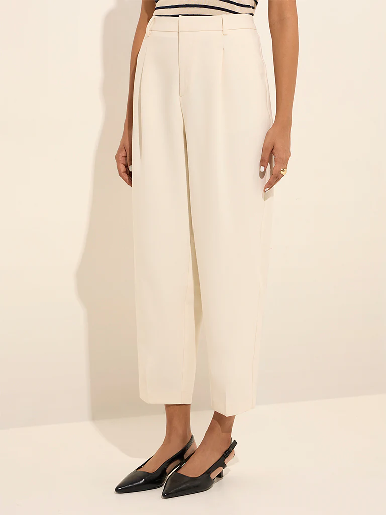 Wardrobe White High-Rise Trousers - Image 4