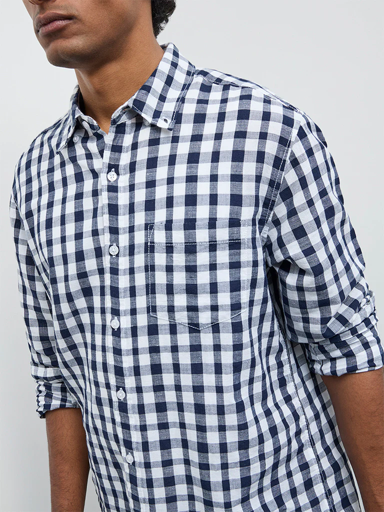 WES Casuals Black Check Relaxed Fit Cotton-Blend Shirt - Image 3